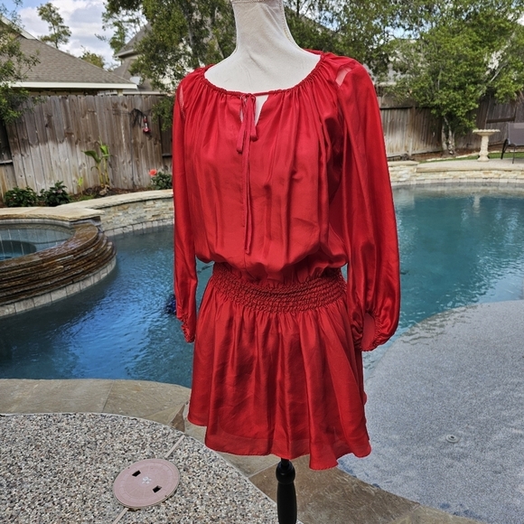 Elizabeth and James smocked waist  red silk dress S - Picture 8 of 15